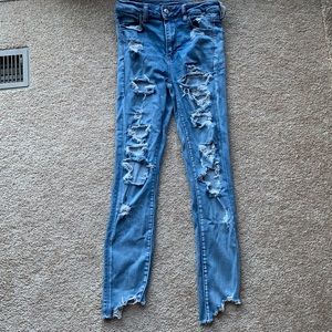 American Eagle distressed hi-rise jeggings